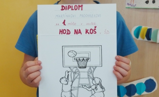 Soutěž v hodu na koš v Šd