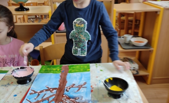 Duben distančně i prezenčně :) 