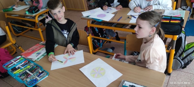 Rýsování geometrických květů