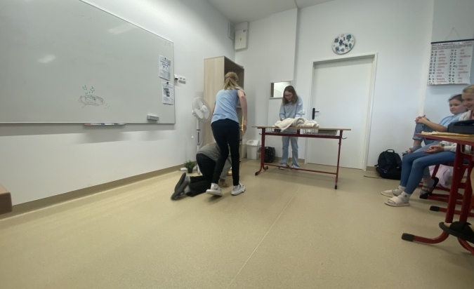 Na stopě našich předků: 6. A zkoumá počátky lidstva