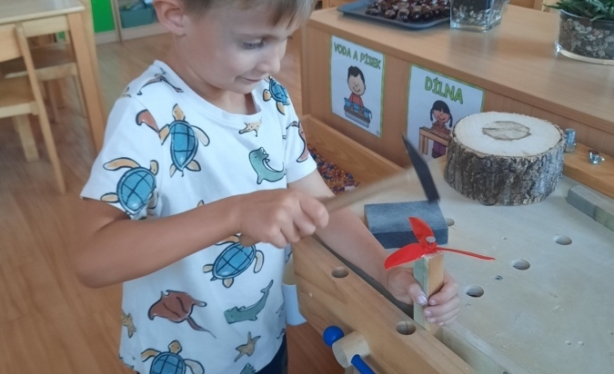 Září - školka září :) 