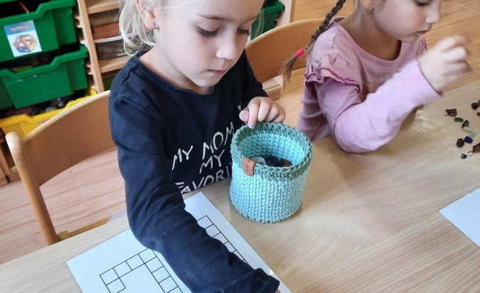 Září - školka září :) 