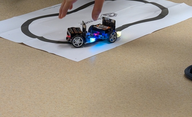 Robotika s 8.A