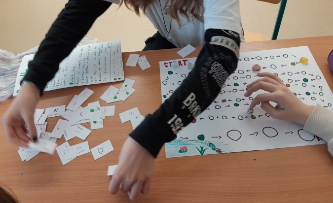 Projekt - obojživelníci  hra o přežití