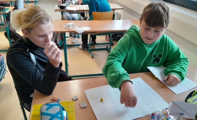 Projekt - obojživelníci  hra o přežití