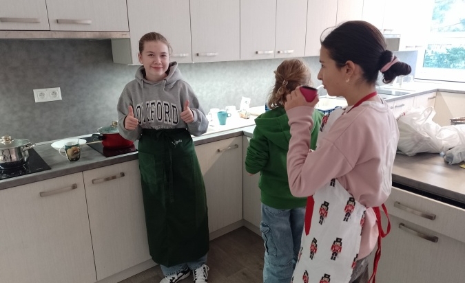 ..jak jsme chystali na jarmark...a pak se trošku napeklo 