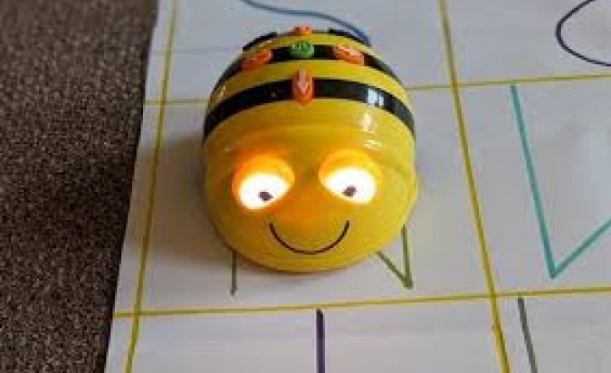 Jak druháci vítali jaro s roboty