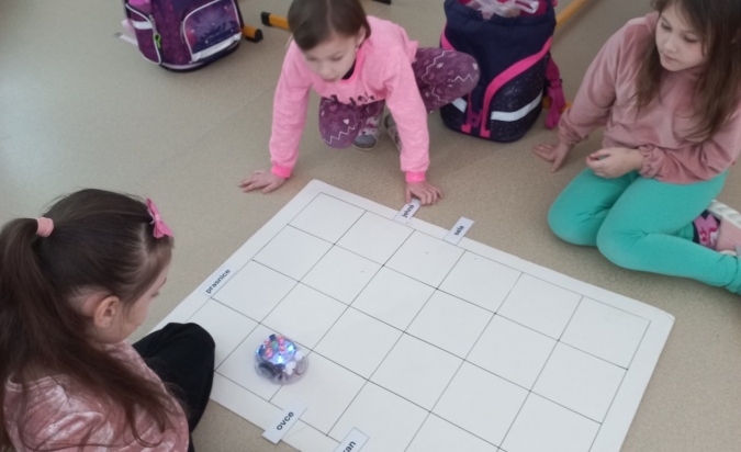 Jak druháci vítali jaro s roboty