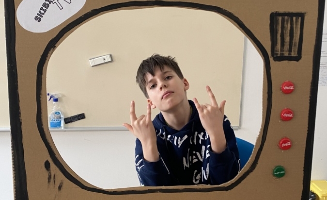 Pětka v televizi